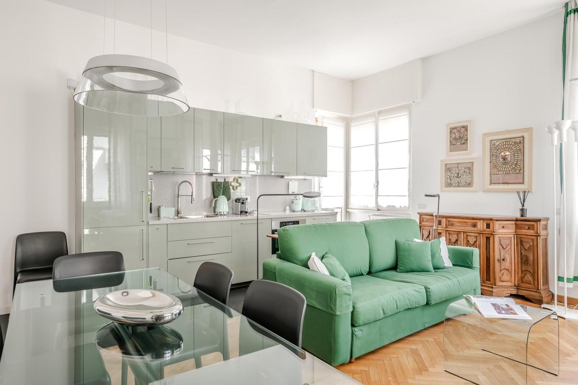 Ceradini With Balcony R&r Apartment *